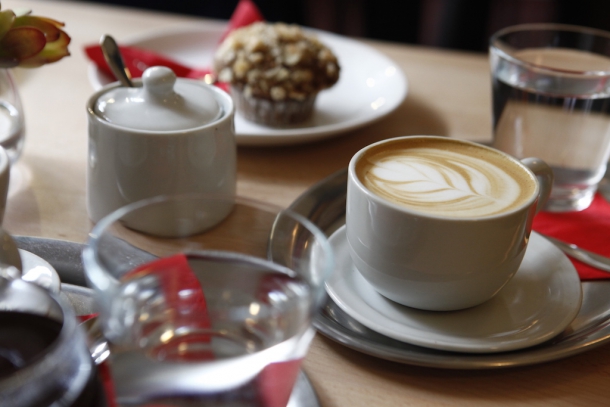 Bar / restaurace / café - Original Coffee: Když se káva snoubí s designem