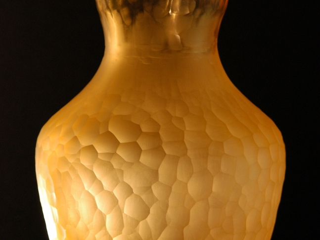 Kolekce váz z uranového skla - ,,Honey,, a ,,Stébla a Trávy,, Honey vase