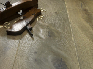 Dřevěná podlaha Corbezzolo